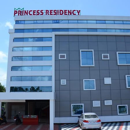 Princess Residency Nedumbassery Extérieur photo